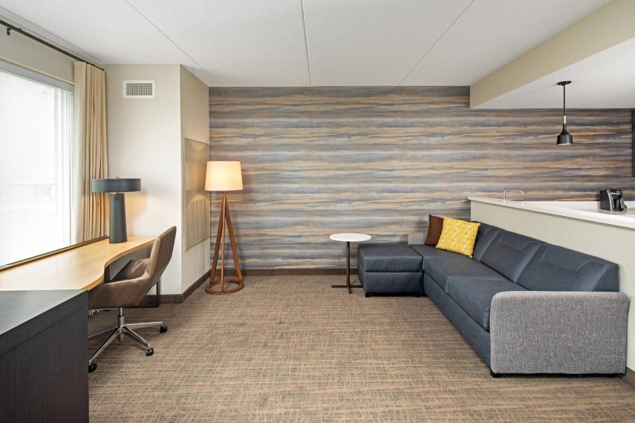 Residence Inn By Marriott Toronto Mississauga West מראה חיצוני תמונה