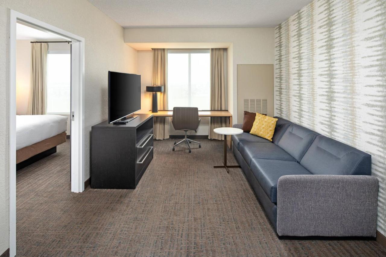 Residence Inn By Marriott Toronto Mississauga West מראה חיצוני תמונה